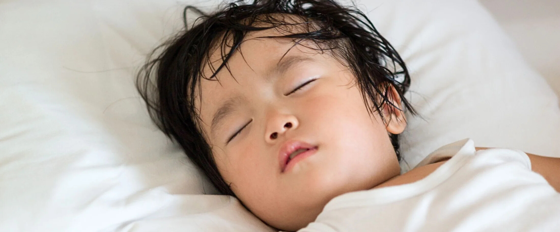 Excessive Sweating in Children: Causes, Normal Signs and When to Worry